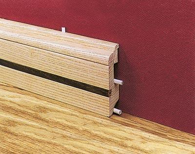 Malawak ang baseboard - maaari itong maging anumang hugis