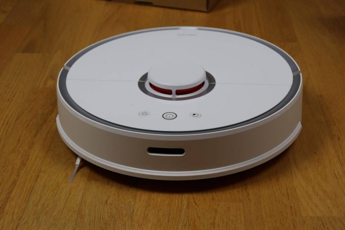 Xiaomi Mi Roborock Sweep Isang Robot Vacuum Mas malinis