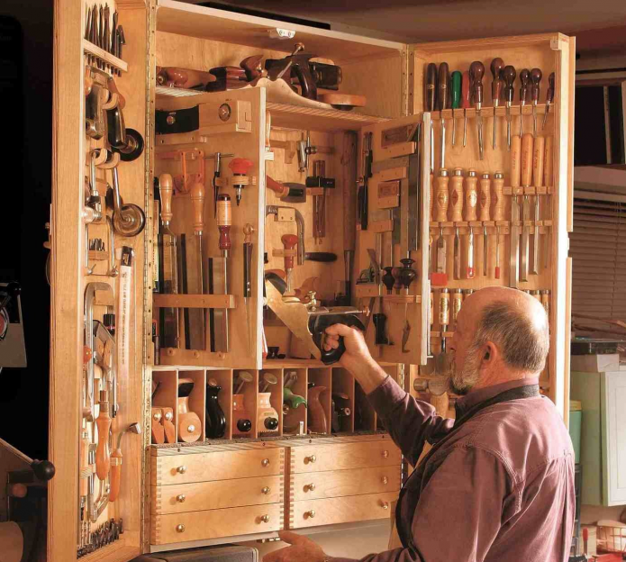 Malaking functional tool organizer