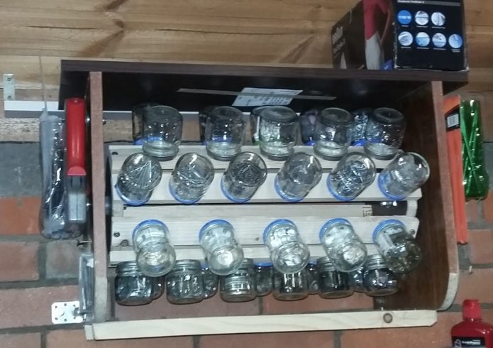 Homemade organizer para sa mga fastener