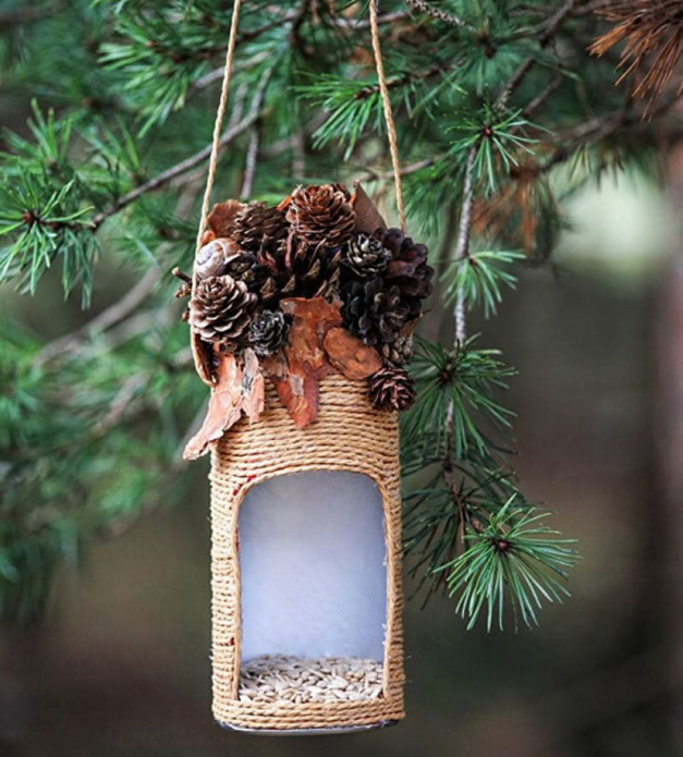 DIY bird feeder